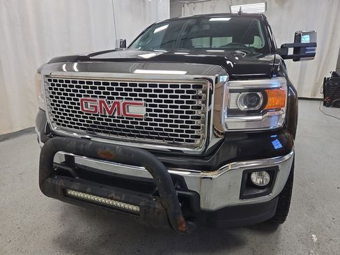 Used 2015 GMC Sierra 1500 SLE w/ SLE Value Package image 32