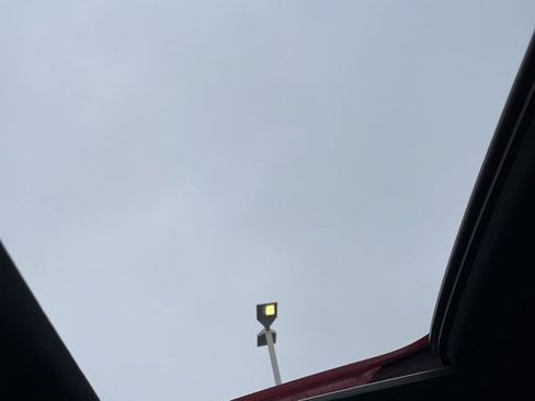 Used 2021 Honda Accord Sport image 8