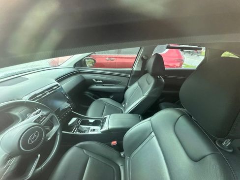 Certified 2023 Hyundai Tucson SEL w/ Convenience Package FWD image 25