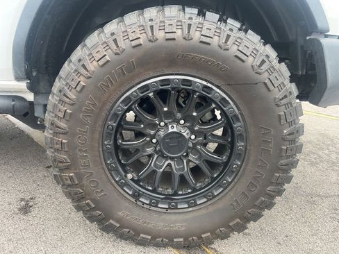 Used 2022 Ford Bronco Big Bend image 9