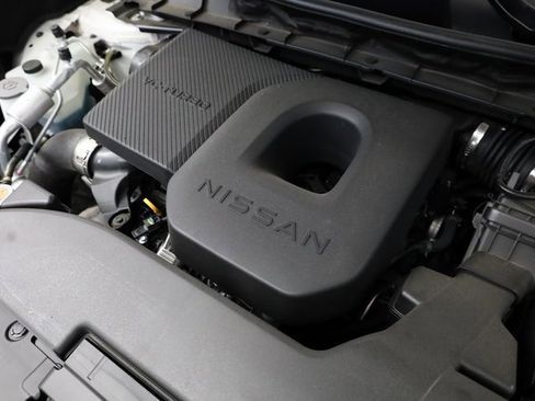 Certified 2025 Nissan Murano SL image 9