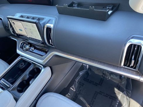 New 2026 Ford Expedition Max Platinum w/ Platinum Ultimate Package image 10