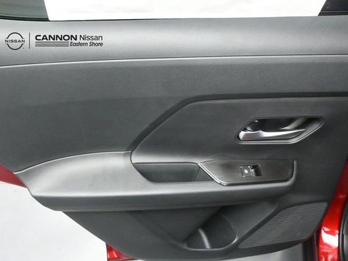 New 2026 Nissan Kicks SR FWD image 21