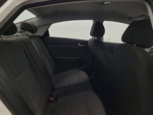 Used 2018 Hyundai Accent SE FWD image 19