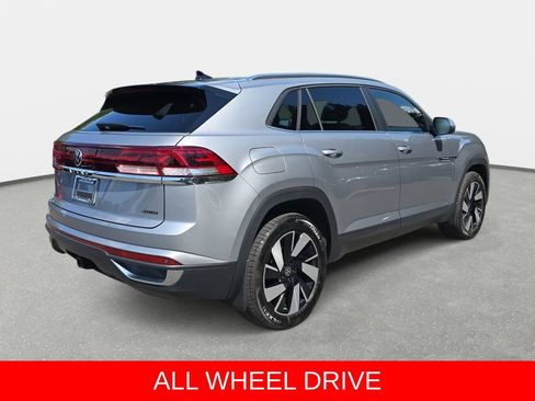 Used 2025 Volkswagen Atlas Cross Sport SE AWD/4WD image 5
