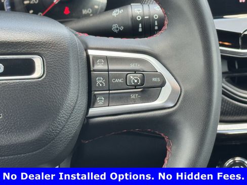 Used 2024 Jeep Compass Trailhawk AWD/4WD image 14