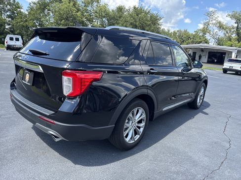 Used 2024 Ford Explorer Limited RWD image 5