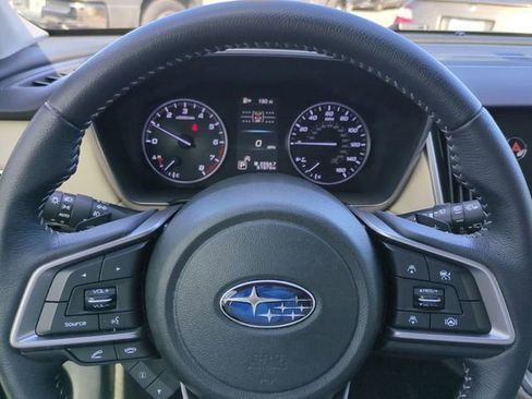Used 2020 Subaru Outback Limited image 30