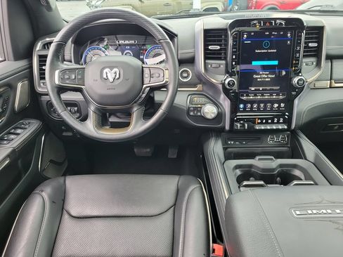 Used 2019 RAM 1500 Limited AWD/4WD image 12