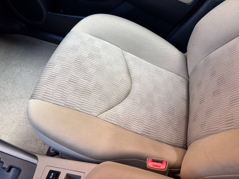 Used 2010 Toyota RAV4 4WD V6 image 25