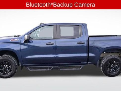 Used 2022 Chevrolet Silverado 1500 Custom Trail Boss image 2