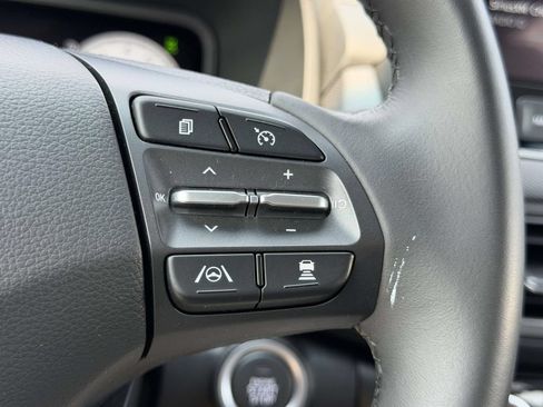 Certified 2023 Hyundai Kona Limited AWD/4WD image 21