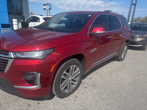 Used 2023 Chevrolet Traverse High Country image 6