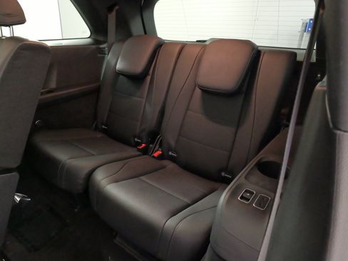 Used 2022 Mercedes-Benz GLS 450 4MATIC image 42