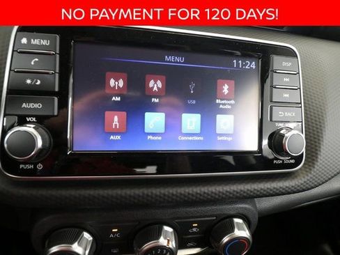 New 2025 Nissan Kicks Play S image 17