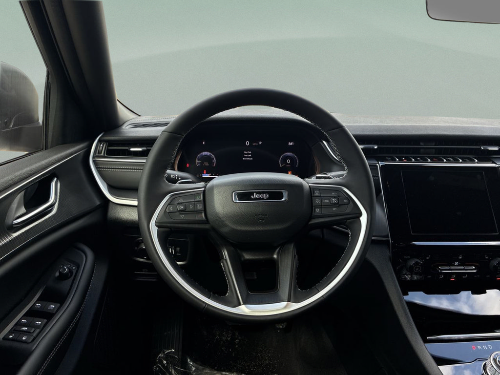 New 2025 Jeep Grand Cherokee Laredo X w/ Luxury Tech Group I RWD image 43
