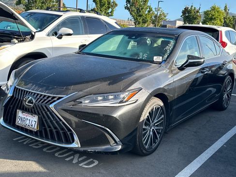 Used 2025 Lexus ES 300h w/ Premium Package FWD image 1