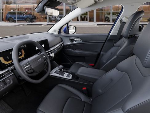 New 2026 Kia Sportage EX image 17