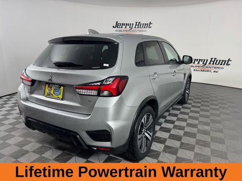 Used 2024 Mitsubishi Outlander Sport SE image 7