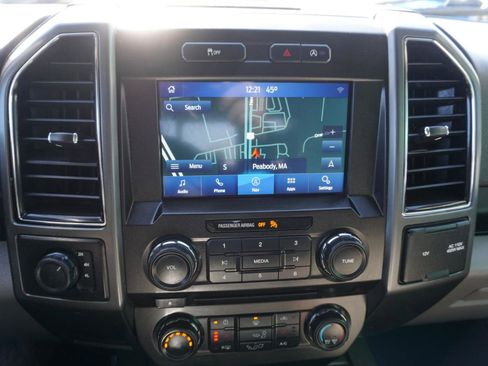 Used 2018 Ford F150 XLT w/ Equipment Group 302A Luxury image 19