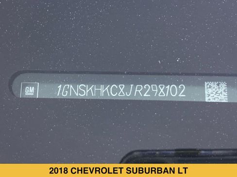 Used 2018 Chevrolet Suburban LT AWD/4WD image 18