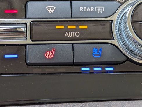 Used 2019 Lincoln Navigator L Reserve AWD/4WD image 24
