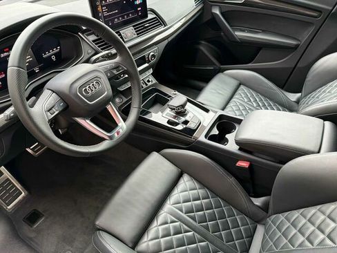 Used 2023 Audi SQ5 Premium Plus w/ Premium Plus Package AWD/4WD image 11