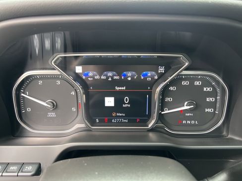 Used 2022 GMC Sierra 2500 Denali w/ Denali Ultimate Package image 16