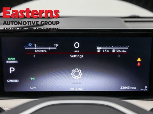 Used 2023 Nissan Ariya AWD image 18