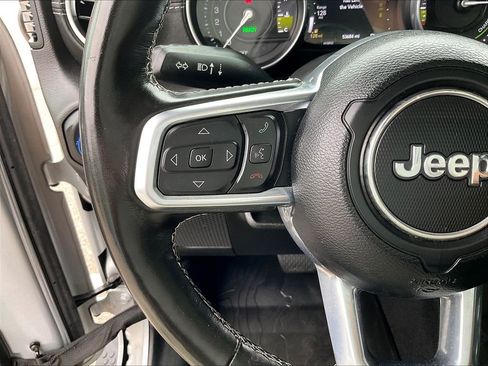 Used 2023 Jeep Wrangler Unlimited Sahara w/ Cold Weather Group AWD/4WD image 22