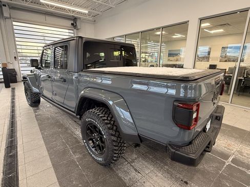 New 2026 Jeep Gladiator Willys image 8