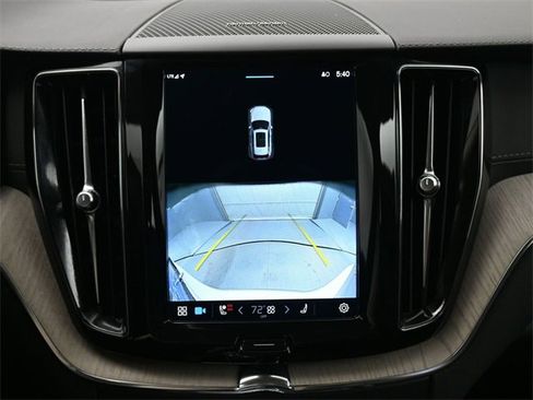 Used 2022 Volvo XC60 B5 Inscription w/ Advanced Package image 22