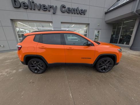 New 2026 Jeep Compass Latitude image 5