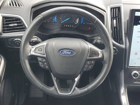 Used 2022 Ford Edge Titanium w/ Equipment Group 301A AWD/4WD image 14