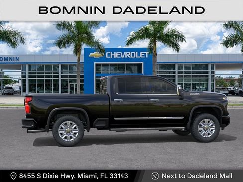 New 2026 Chevrolet Silverado 2500 High Country w/ High Country Premium Package AWD/4WD image 6