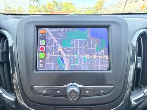 Used 2024 Chevrolet Equinox RS FWD image 18