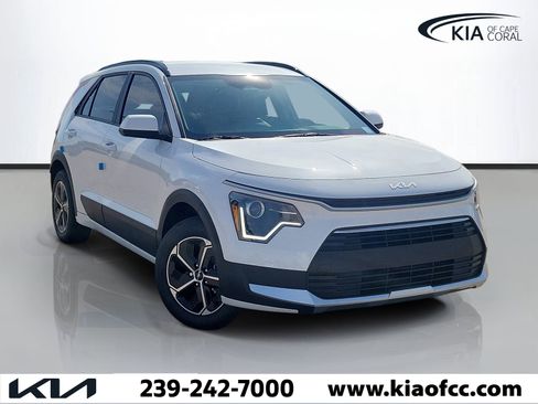 New 2026 Kia Niro LX FWD image 1