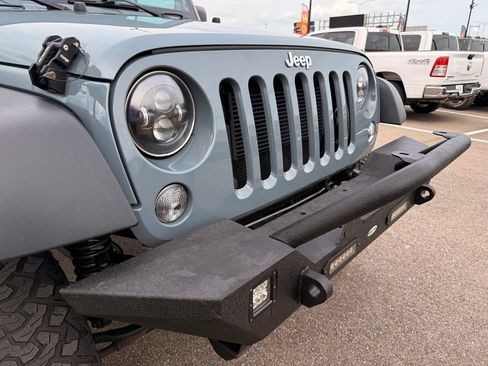 Used 2014 Jeep Wrangler Sport w/ Connectivity Group AWD/4WD image 11