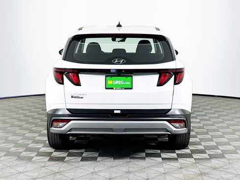 Used 2026 Hyundai Tucson SE FWD image 7