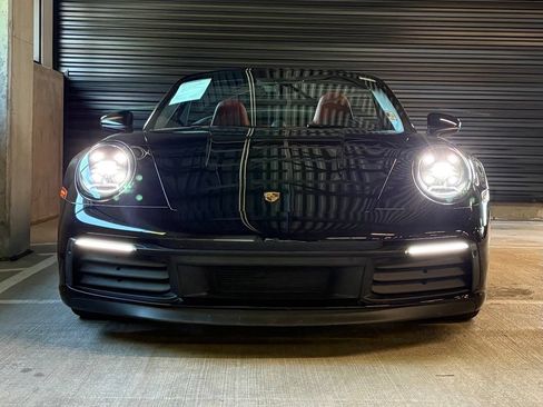 Used 2020 Porsche 911 Carrera 4S AWD/4WD image 6
