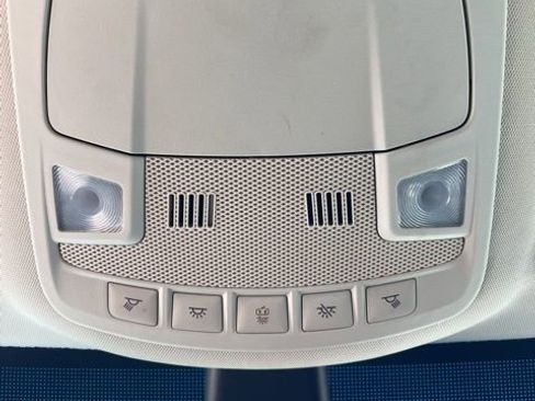 Used 2024 Ford Edge SEL image 19