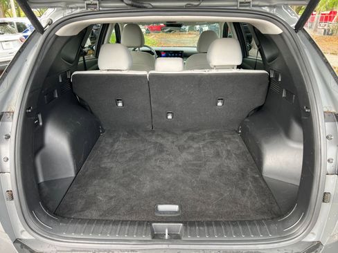 Used 2025 Hyundai Tucson SEL FWD image 32