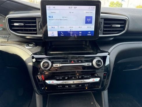 Used 2022 Ford Explorer ST-Line AWD/4WD image 16
