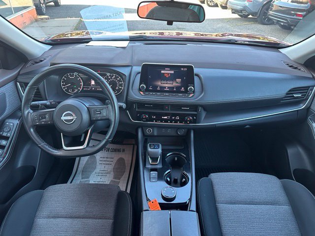 Used 2022 Nissan Rogue S AWD/4WD image 14
