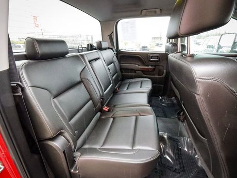 Used 2018 GMC Sierra 2500 SLT w/ Duramax Plus Package AWD/4WD image 28