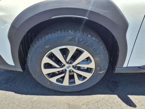 Used 2025 Subaru Outback Premium w/ Popular Package #1A image 14