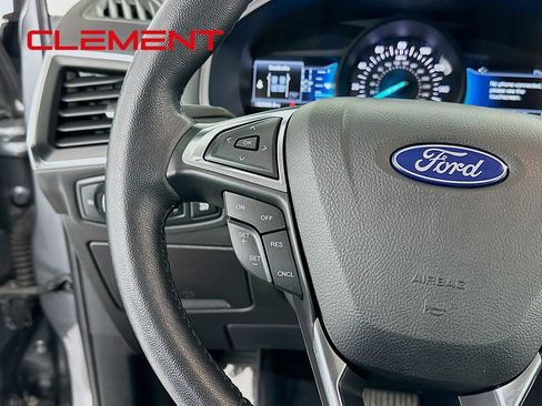 Certified 2022 Ford Edge Titanium image 15