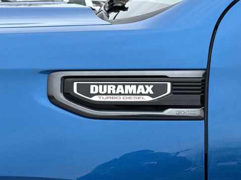 Used 2023 GMC Sierra 1500 AT4 w/ AT4 Premium Package image 8