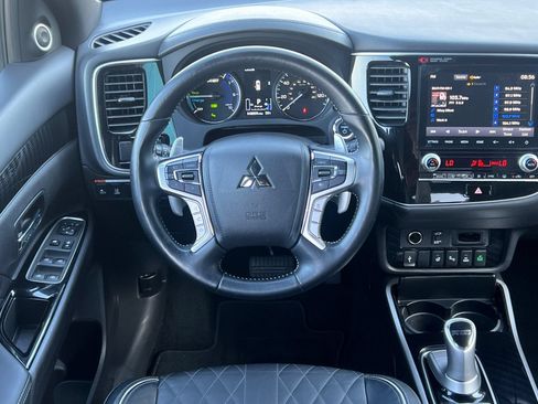 Used 2022 Mitsubishi Outlander GT AWD/4WD image 19