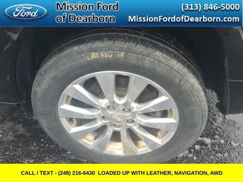 Used 2018 Jeep Cherokee Overland AWD/4WD image 2